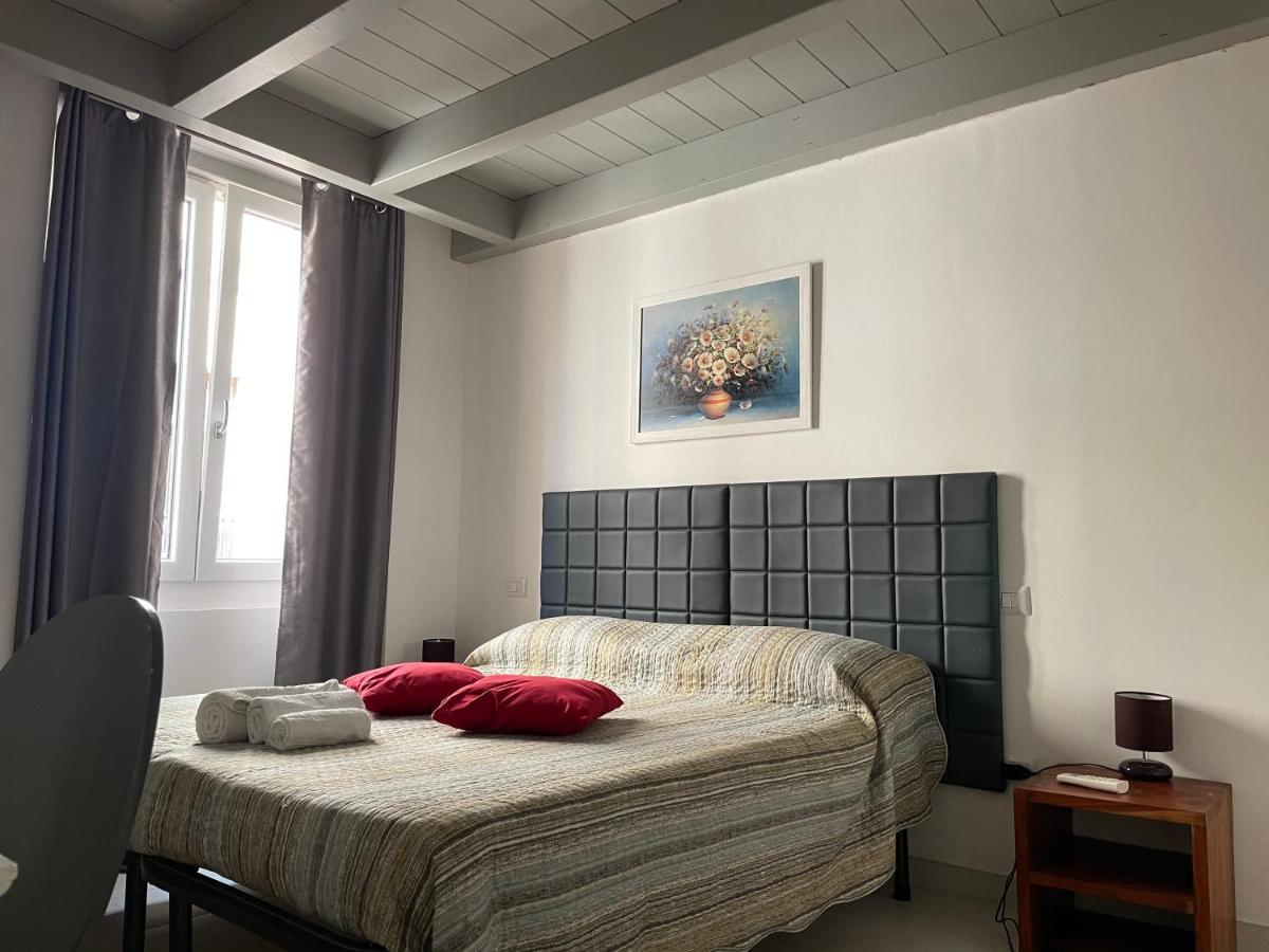 Saturno House Cagliari Center 호텔 외부 사진