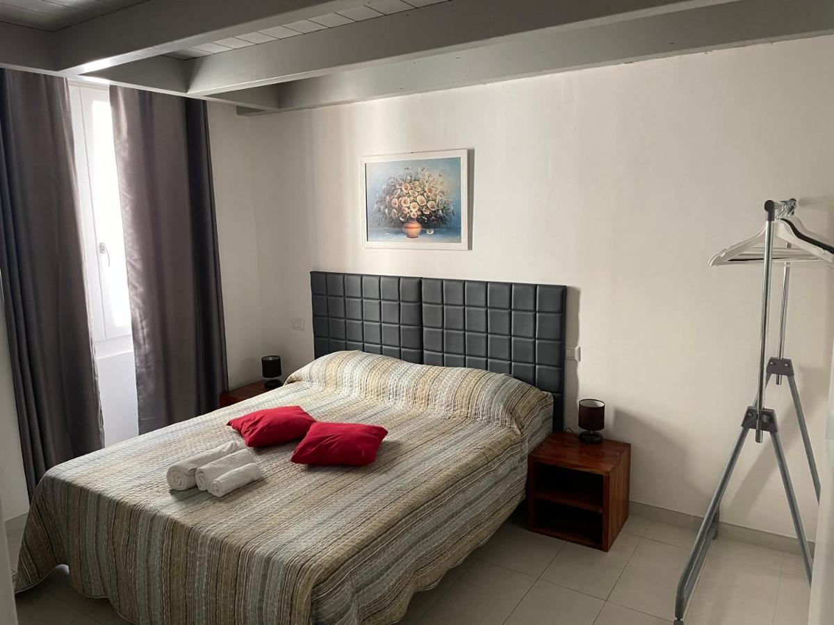Saturno House Cagliari Center 호텔 외부 사진